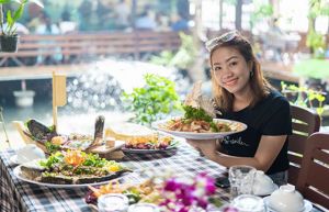 THƯ NGỎ